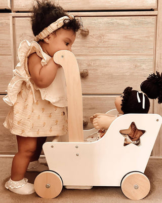 Ivory Muslin Cotton Ruffle Baby Bib